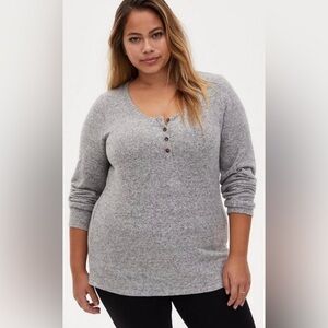 Torrid Women’s Super Soft Plush Henley Long Sleeve Tee Size 3XL